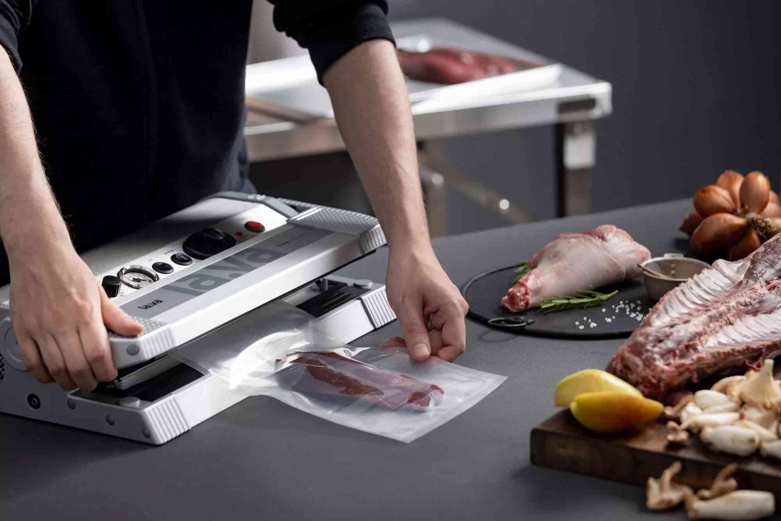 How Does Vacuum Packaging Work
